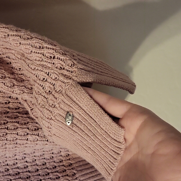American Eagle Outfitters Dusty Mauve Pullover Sweater Side Slits V Neck Size M - Picture 6 of 10
